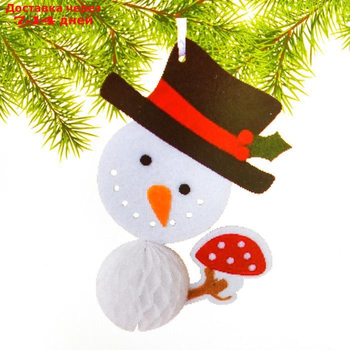 Набор для создания подвесной ёлочной игрушки из фетра и бумаги гофре "Снеговик в шляпе" - фото 1 - id-p226901719