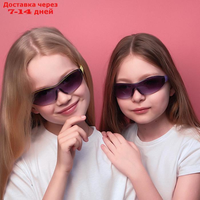 Очки солнцезащитные детские "Спорт", оправа полоса, дужки МИКС, линза сплошная, 13.5 × 12 × 4 см - фото 1 - id-p226898573