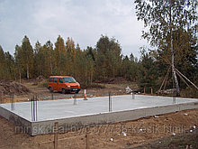 Строительство плитных фундаментов в том числе на склонах.