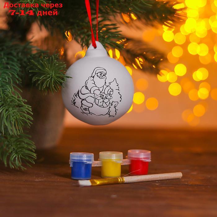 Новогодний шар под раскраску "Дед Мороз с подарками", d=5,5 см, с подвесом, краска 3 цвета по 2 мл, кисть - фото 2 - id-p226930743