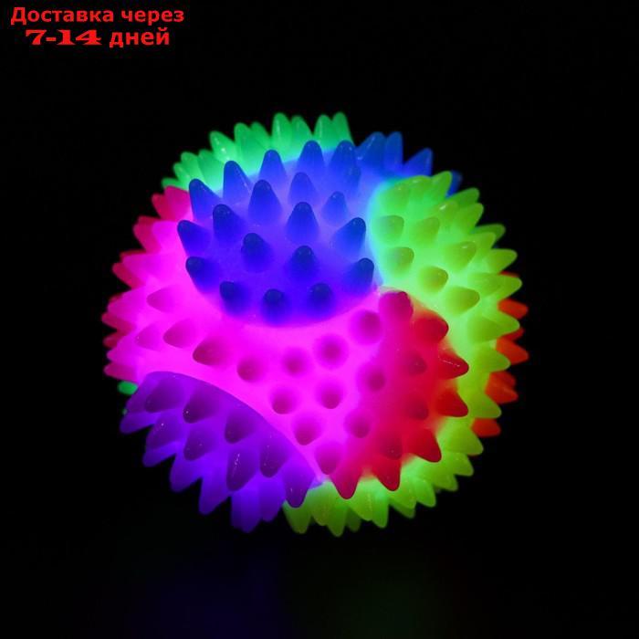 Мяч для собак светящийся с пищалкой, 7,5 см, микс цветов - фото 3 - id-p226945719