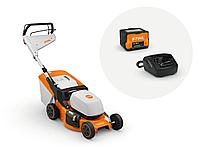 Аккумуляторная газонокосилка STIHL RMA 248 T в комплекте с АК 30 s и АL 101