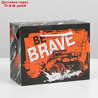 Пакет коробка Be brave, 23 × 18 × 11 см