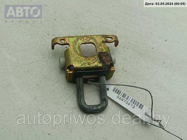 Ответная часть (скоба) замка двери Renault Megane 1 (1995-2003)