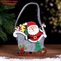Новогодняя корзинка для декора "Дед Мороз и сани" 13 × 7 × 19 см