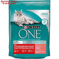 Сухой корм PURINA ONE для кастрированных и стерилизованных кошек, лосось/пшеница, 200 г