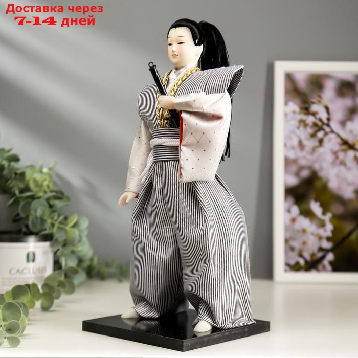 Кукла коллекционная "Самурай в сером кимоно с мечом" 30х12,5х12,5 см - фото 2 - id-p226951665