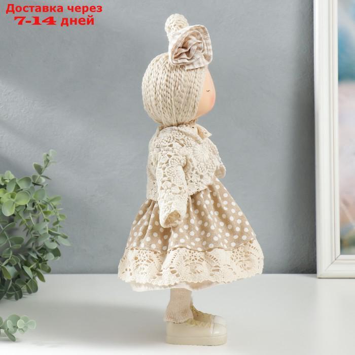 Кукла интерьерная "Малышка в бежевом платье в горох, с цветочком" 39х12,5х17 см - фото 2 - id-p227112011