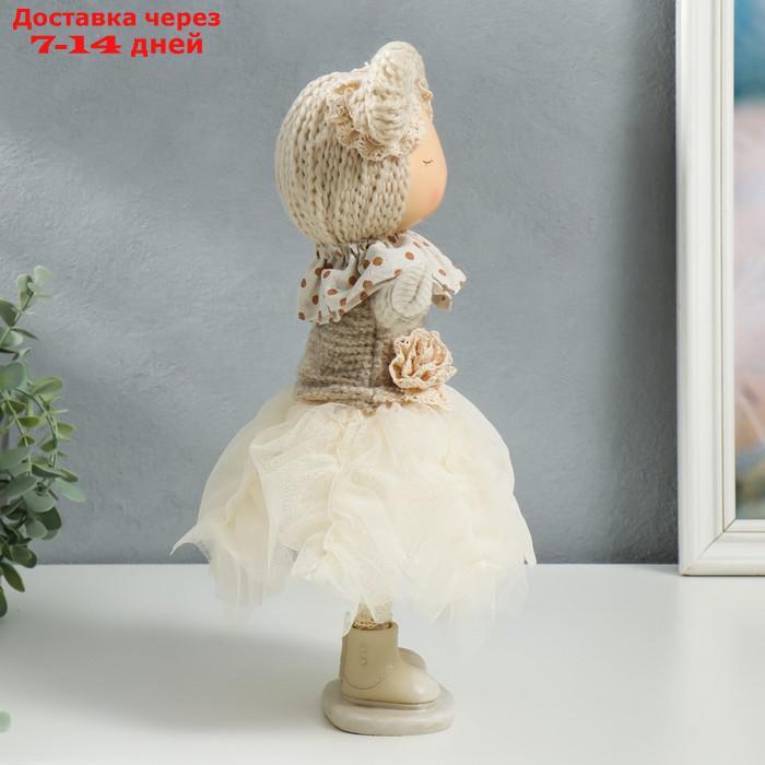 Кукла интерьерная "Малышка в бежевом наряде, юбка из сетки" 33х15х18,5 см - фото 2 - id-p227112046