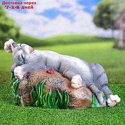 Садовая фигура "Котенок на камне отдыхает" 25х46см