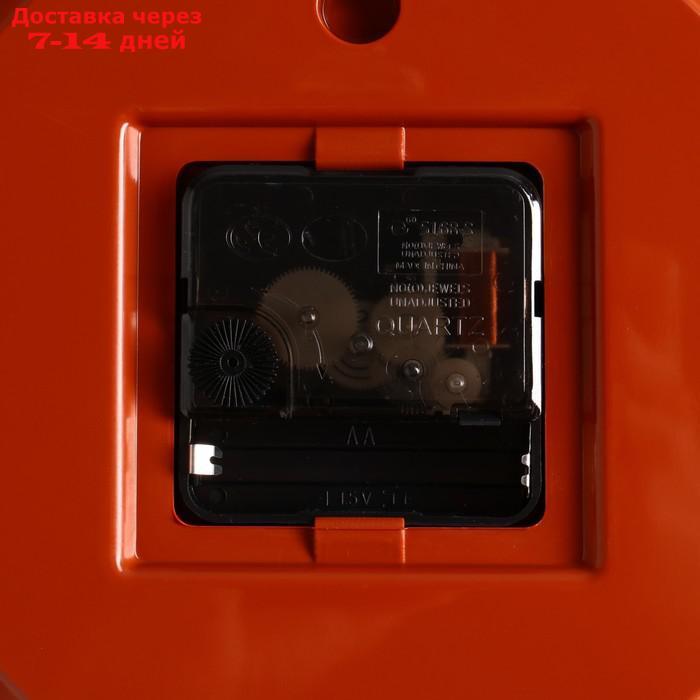Часы "Герб" настенные, коричневый обод, 28х28 см - фото 3 - id-p227105244