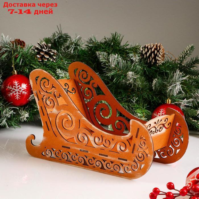 Кашпо деревянное, 32×13×19 см "Новогоднее. Сани с вензелями", подарочная упаковка - фото 1 - id-p227099962