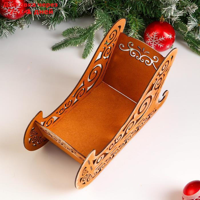 Кашпо деревянное, 32×13×19 см "Новогоднее. Сани с вензелями", подарочная упаковка - фото 3 - id-p227099962