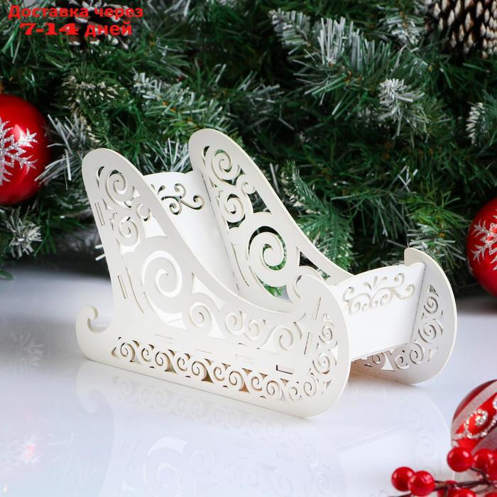 Кашпо деревянное, 23×10×14 см "Новогоднее. Санки", подарочная упаковка, белое - фото 1 - id-p227099963
