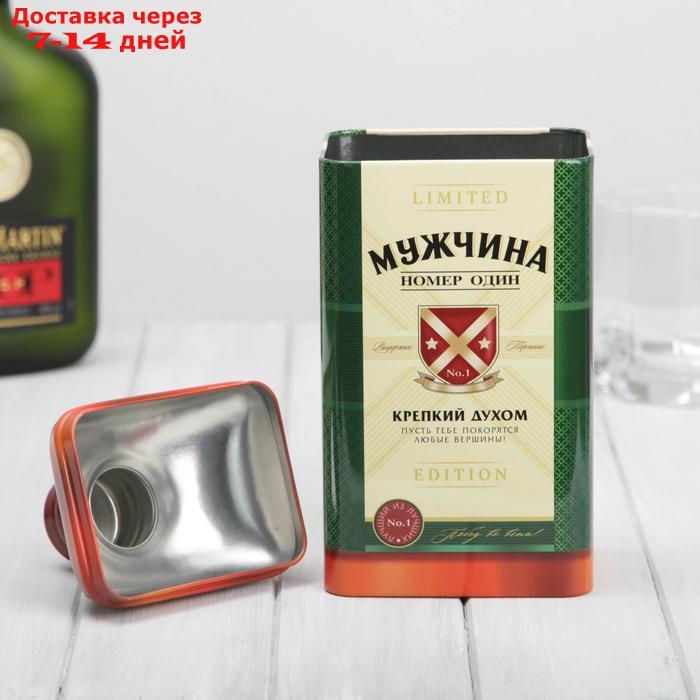 Коробка жестяная в форме бутылки под крепкий алкоголь "Мужчина" - фото 2 - id-p227100071