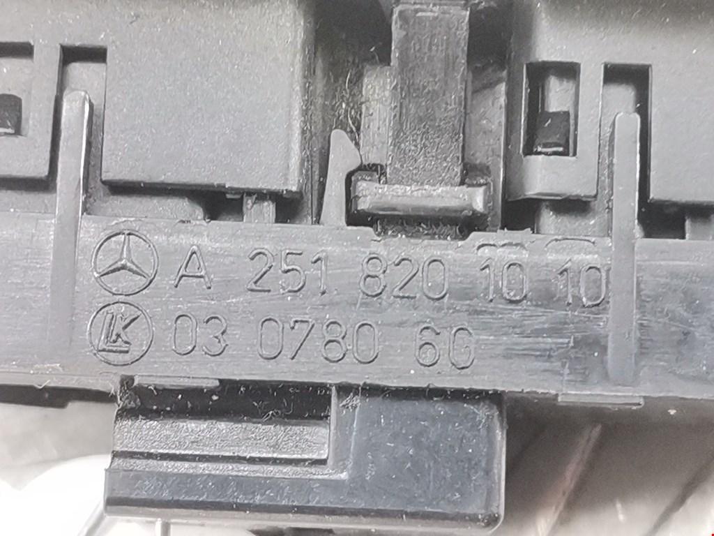Кнопка центрального замка Mercedes R-Class (W251) A2518201010 - фото 3 - id-p226458819