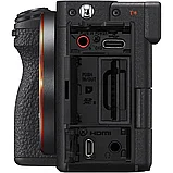 Беззеркальная камера Sony a7C II Body Чёрная, фото 4