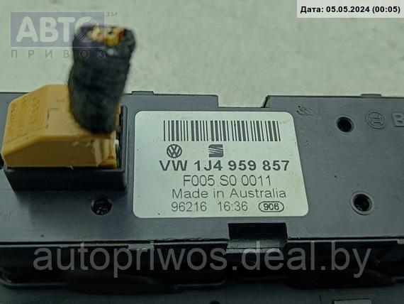 Блок кнопок управления стеклоподъемниками Volkswagen Passat B5 - фото 3 - id-p227200883
