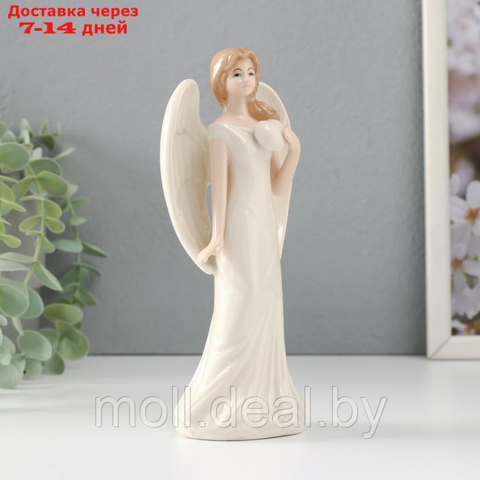 Сувенир керамика "Девушка-ангел в белом платье с сердцем в руке" 8,5х6,2х18 см - фото 4 - id-p227081608