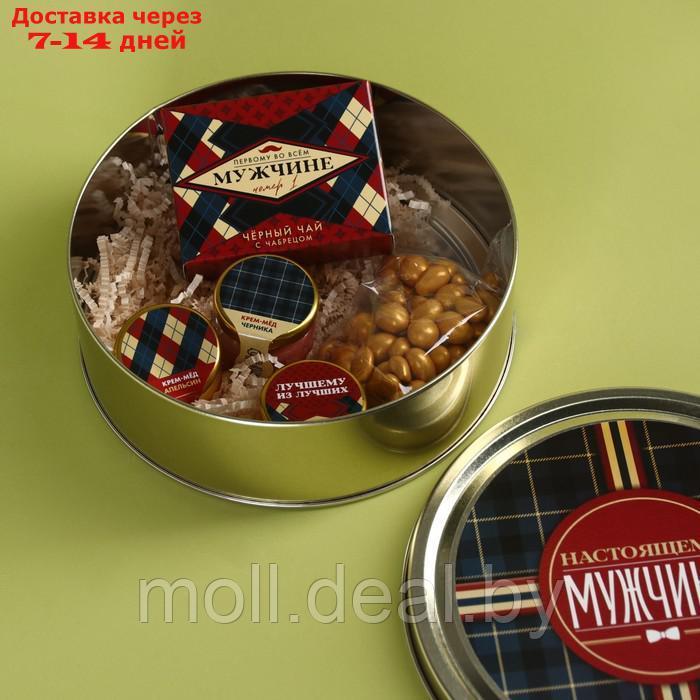 Подарочный набор "Настоящему мужчине", чай, крем-мёд, орехи в шоколаде - фото 2 - id-p227092716