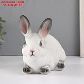 Фигурка  "Кролик №1  Белый с чёрными кончиками" высота 14 см, ширина 10 см, длина 18 см.
