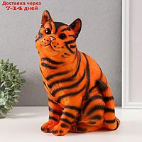 Копилка "Кошка тигровая окраска" Высота 32 см, Ширина 16 см, Длина 23 см.