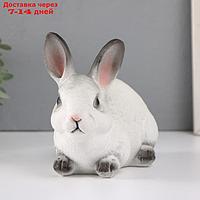 Копилка "Кролик №1 Белый с чёрными кончиками" высота 14 см, ширина 10 см, длина 18 см.