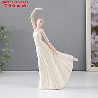 Сувенир керамика "Утонченная балерина в белом платье" 11х5х18,5 см