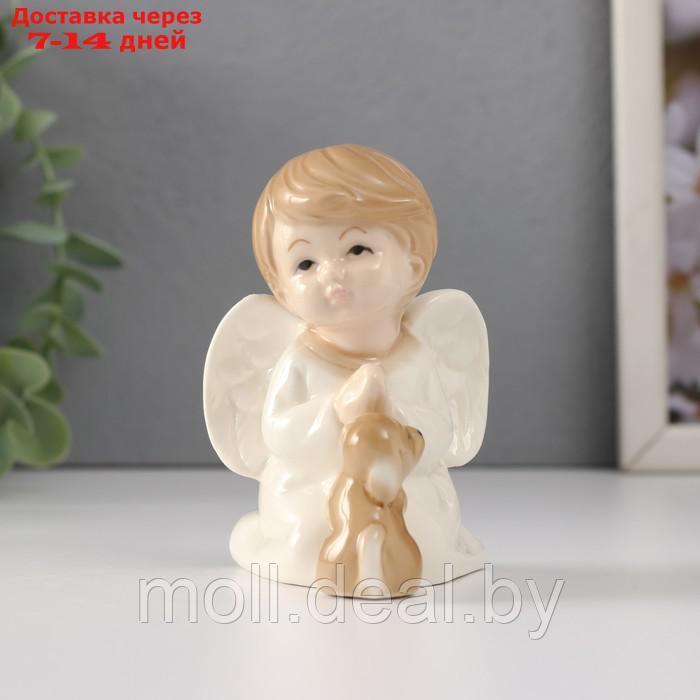 Сувенир керамика "Малыш-ангел с щенком молится" 7,5х6х8,8 см - фото 1 - id-p227081332