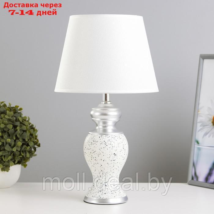 Настольная лампа "Ламина" Е14 40Вт бело-серебристый 22х22х40 см - фото 1 - id-p227077350