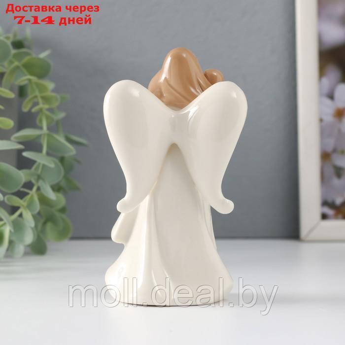 Сувенир керамика "Ангел в белом с ребёнком на руках" 7,3х4,4х11,5 см - фото 3 - id-p227081407