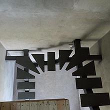 Металлокаркас на монокосоеру для лестницы с забежными ступенями