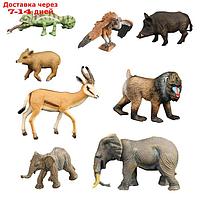 Набор фигурок: стервятник, 2 кабана, 2 слона, обезьяна, хамелеон, антилопа, 8 фигурок