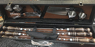 Набор для шашлыка в чемодане Кизляр 15 предметов Охотник