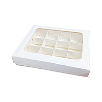 Коробка для 12 конфет Белая с вклееным окном (Беларусь,190х150х30 мм)