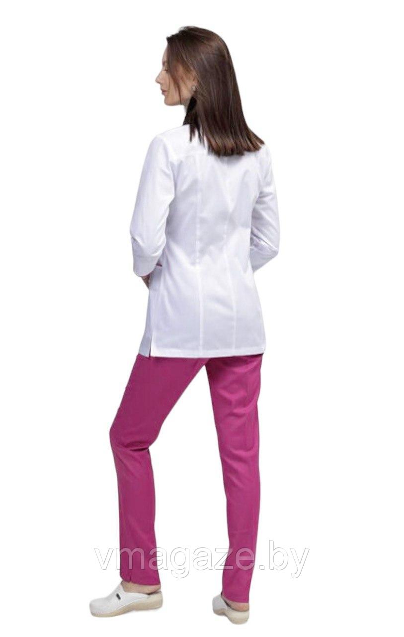 Медицинский жакет, женский (отделка розовая, цвет белый) - фото 5 - id-p176504366