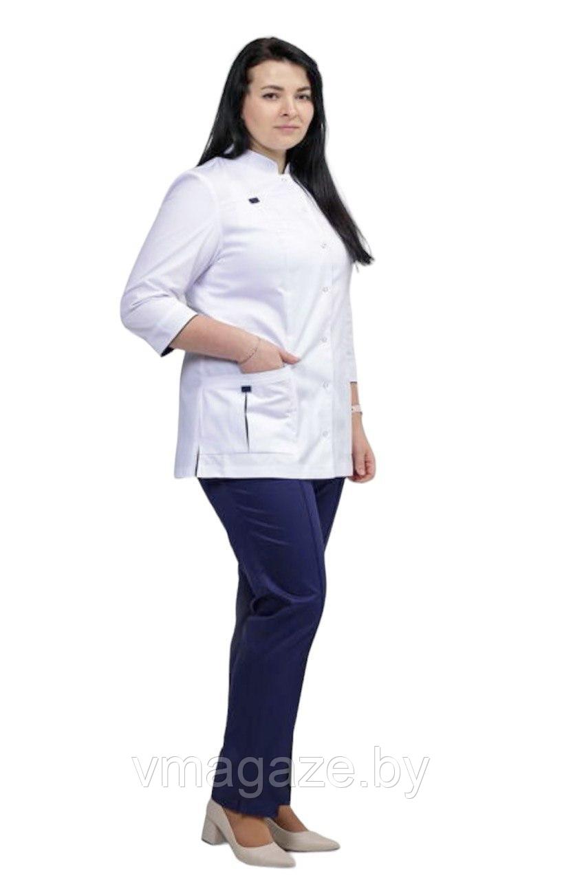 Медицинский костюм, женский (цвет белый, т-синий) - фото 2 - id-p176507488