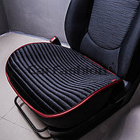 НАКИДКИ НА НИЗ водительского сиденья для авто MONACO MINI Накидки универсальные Цвет: черный/красный