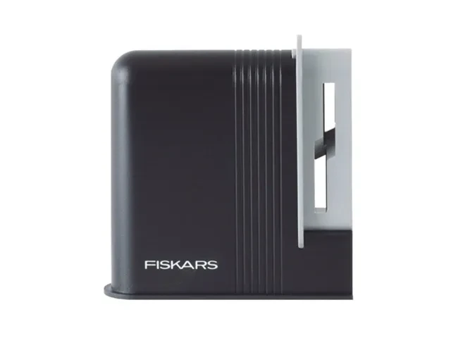 Точилка для ножниц Fiskars (FISKARS ДОМ) - фото 1 - id-p199387988