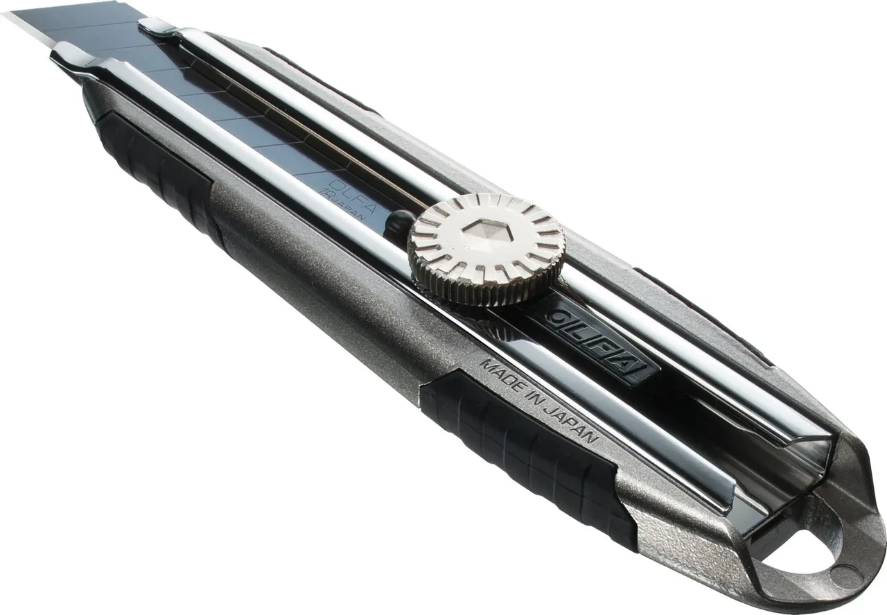 OLFA. Нож, X-design, цельная алюминиевая рукоятка, винтовой фиксатор, 18 мм - фото 1 - id-p205297392