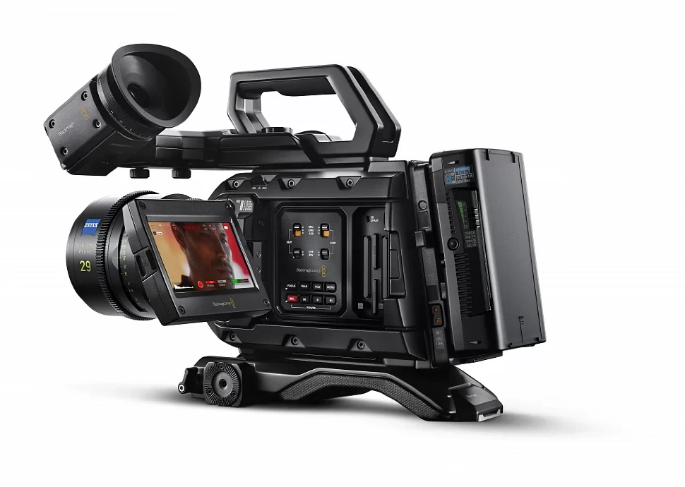 Кинокамера Blackmagic URSA Mini Pro 12K - фото 10 - id-p226743503