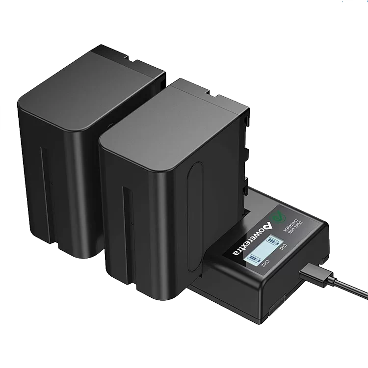 2 аккумулятора NP-F970 + зарядное устройство Powerextra SN-F970LCD-B (micro USB) - фото 2 - id-p226743605
