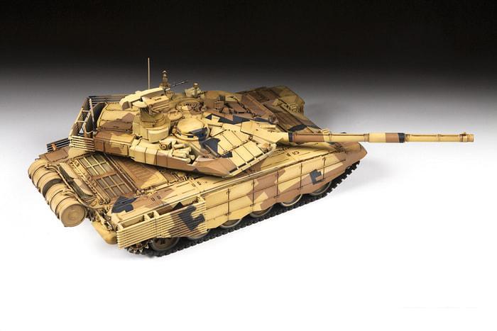 Сборная модель Звезда Российский основной боевой танк Т-90МС - фото 2 - id-p227213462