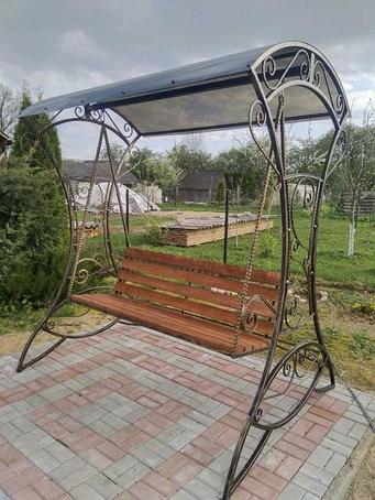 Качели кованые