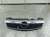 Решетка радиатора Opel Zafira B