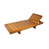 Лежак из дерева