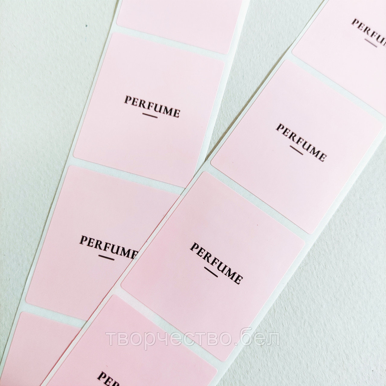 Наклейка розовая Perfume для флаконов, атомайзеров, 5 шт
