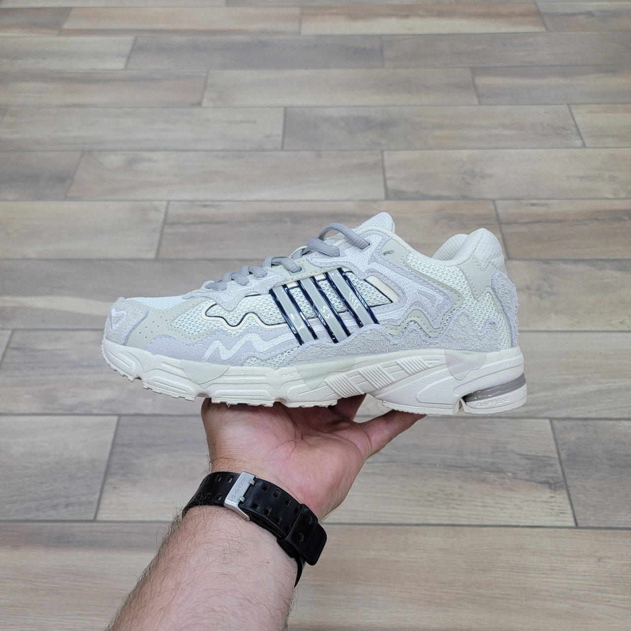 Кроссовки Adidas Bad Bunny X Response CL Beige