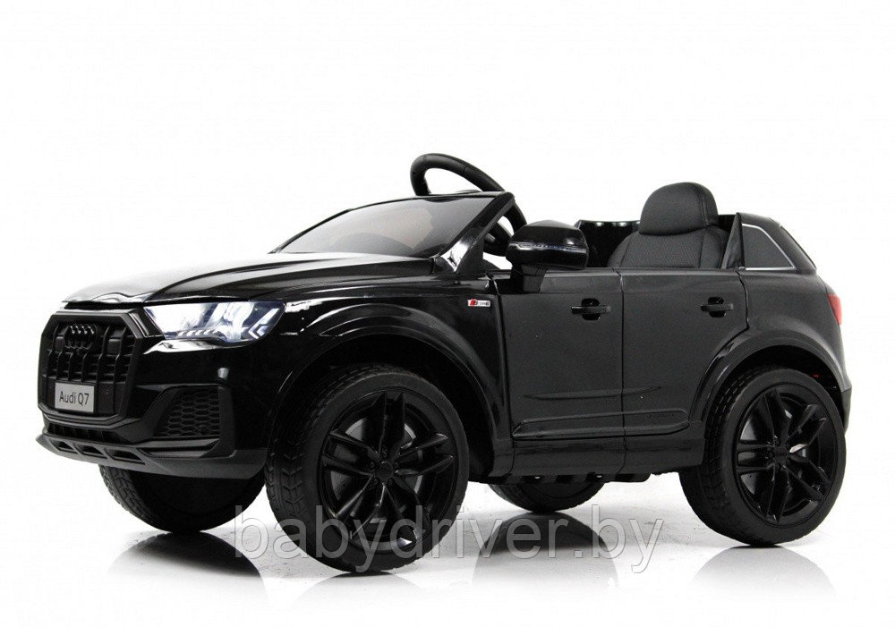 Детский электромобиль RiverToys Audi Q7 HL678 (чёрный глянец)