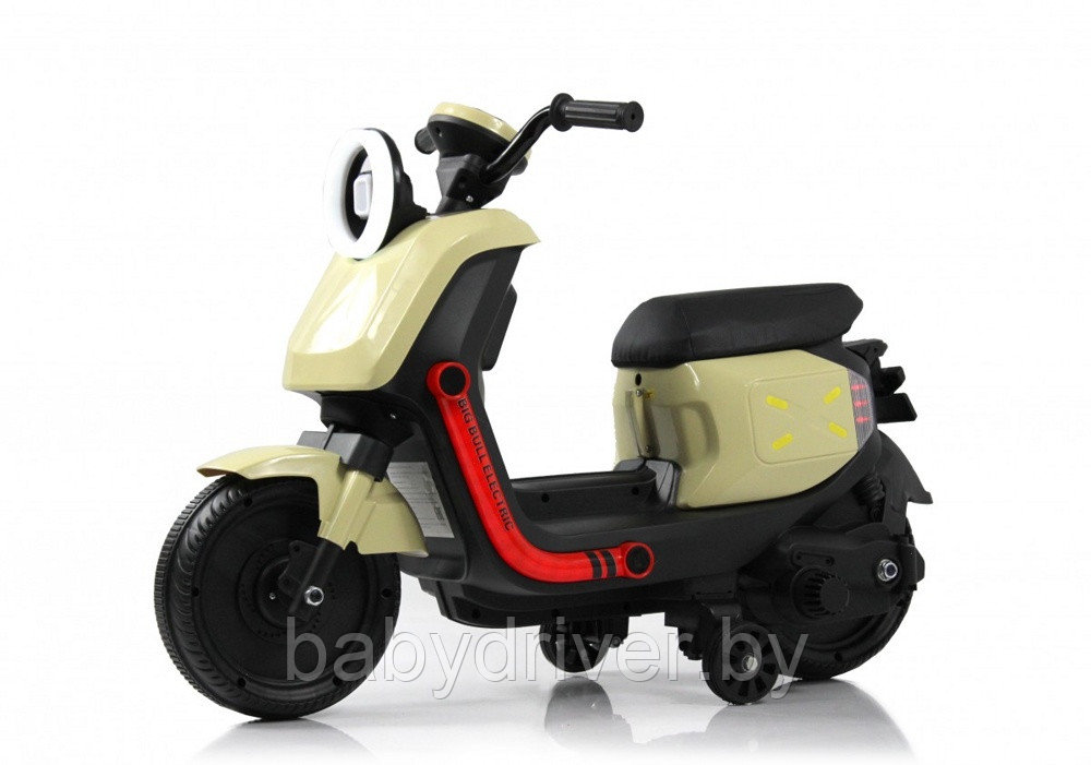 Детский электроскутер RiverToys G888GG (молочный)